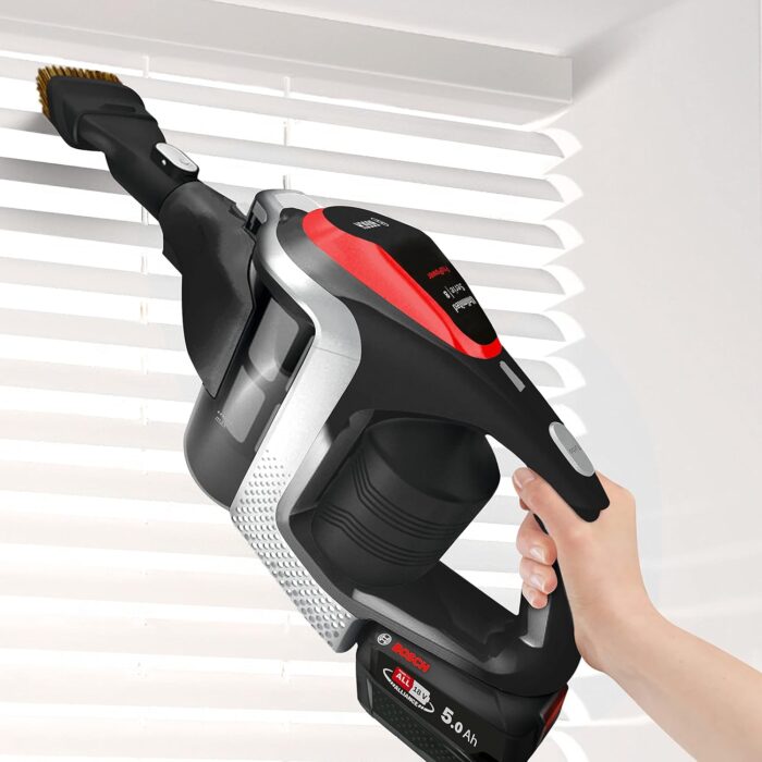 Bosch Akku-Staubsauger Unlimited Serie 8 ProPower BSS81POW1, kabelloser Handstaubsauger, beutellos, Hygiene-Filter, hohe Saugleistung, Lange Laufzeit, XXL-Polsterdüse, Fugendüse, schwarz